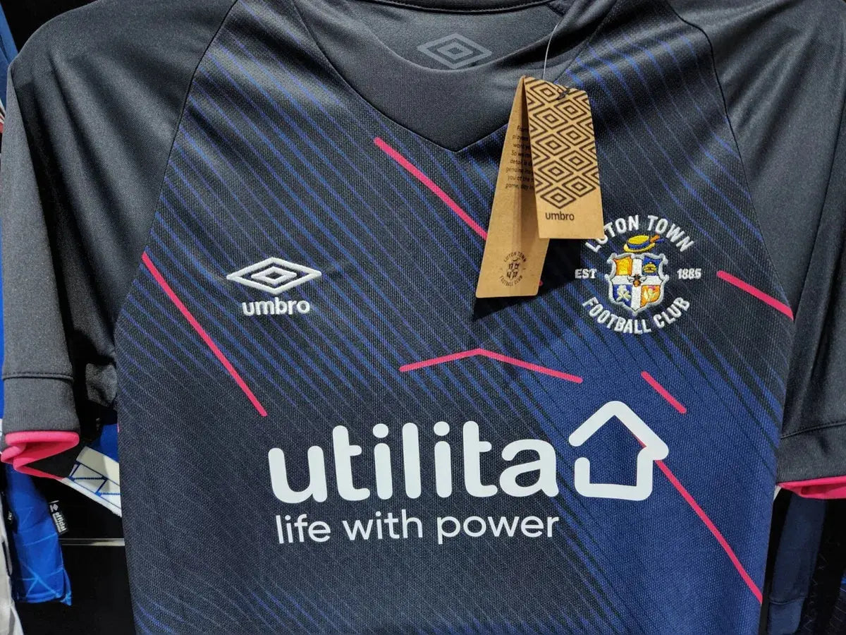 MAILLOT LUTON THIRD 2023/2024 Onze Maillots
